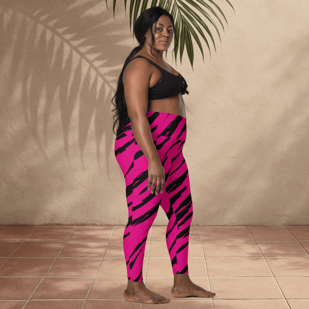 ⚡ Fierce in Fuchsia – Hot Pink Claw - Marked Pocket Leggings