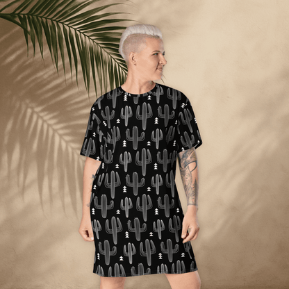 Black and White Cactus T-Shirt Dress – Oversized Desert Graphic Dress for Boho Minimalists