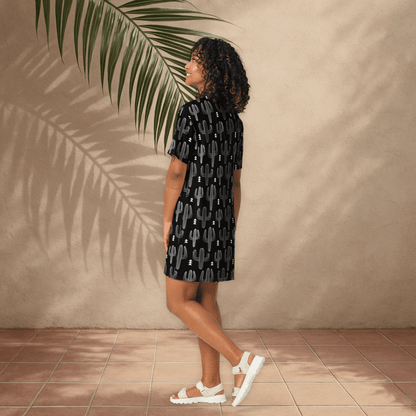 Black and White Cactus T-Shirt Dress – Oversized Desert Graphic Dress for Boho Minimalists