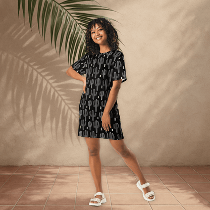 Black and White Cactus T-Shirt Dress – Oversized Desert Graphic Dress for Boho Minimalists